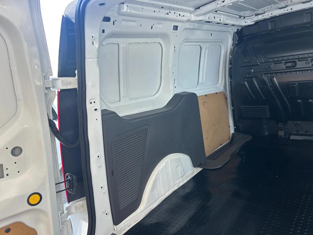 ford-transit-connect-2023-diesel-1499cc