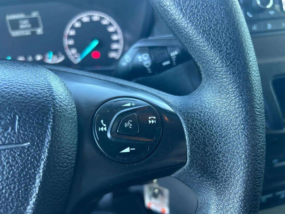 ford-transit-connect-2023-diesel-1499cc