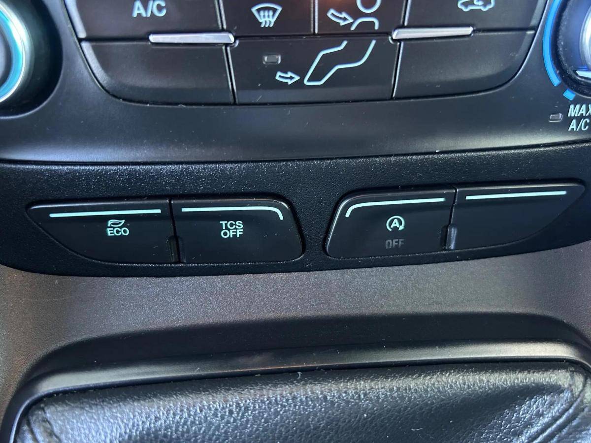ford-transit-connect-2023-diesel-1499cc
