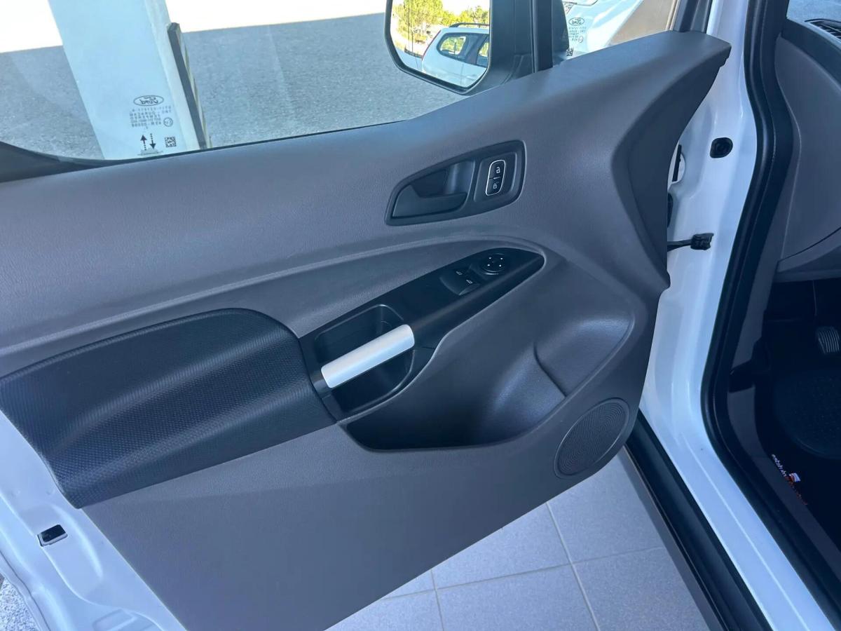 ford-transit-connect-2023-diesel-1499cc