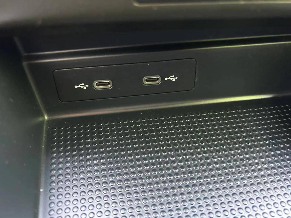 seat-arona-2023-gasolina-999cc