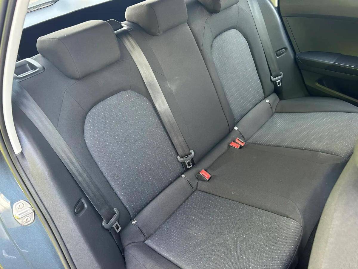 seat-arona-2023-gasolina-999cc