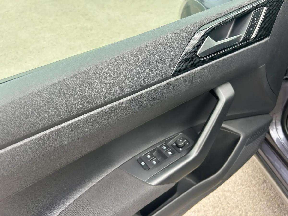 volkswagen-taigo-2024-gasolina-999cc