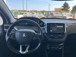 peugeot-208-2015-gasolina-1199cc