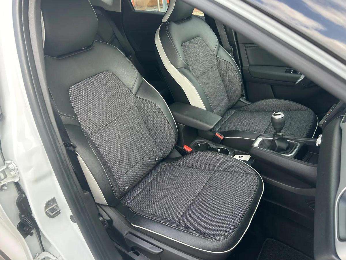 renault-captur-2023-gasolina-999cc