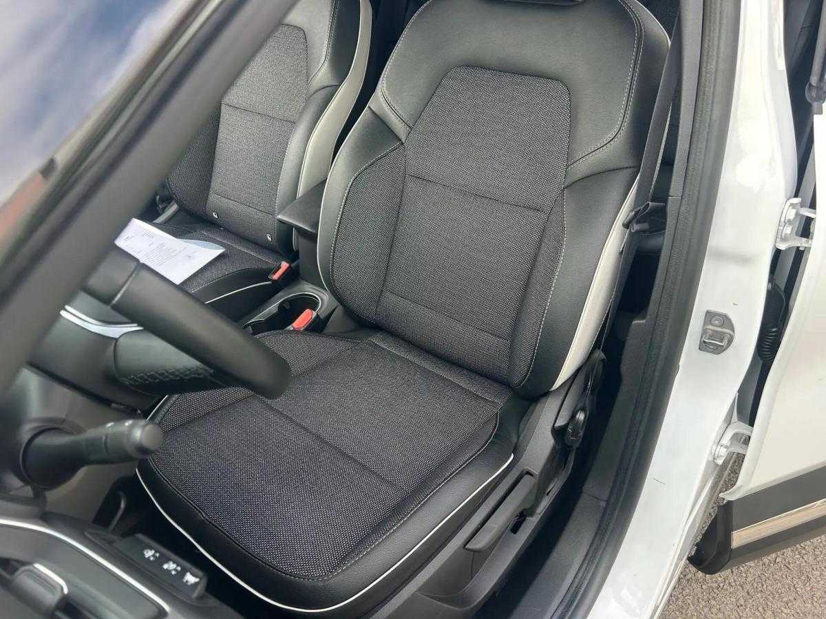 renault-captur-2023-gasolina-999cc