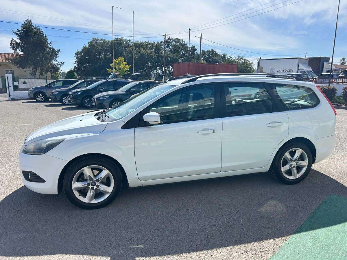 ford-focus-sw-2010-diesel-1560cc