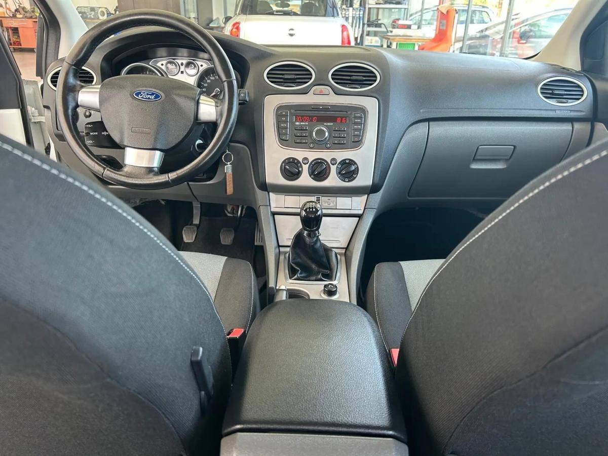 ford-focus-sw-2010-diesel-1560cc
