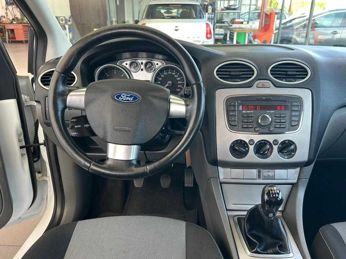 ford-focus-sw-2010-diesel-1560cc