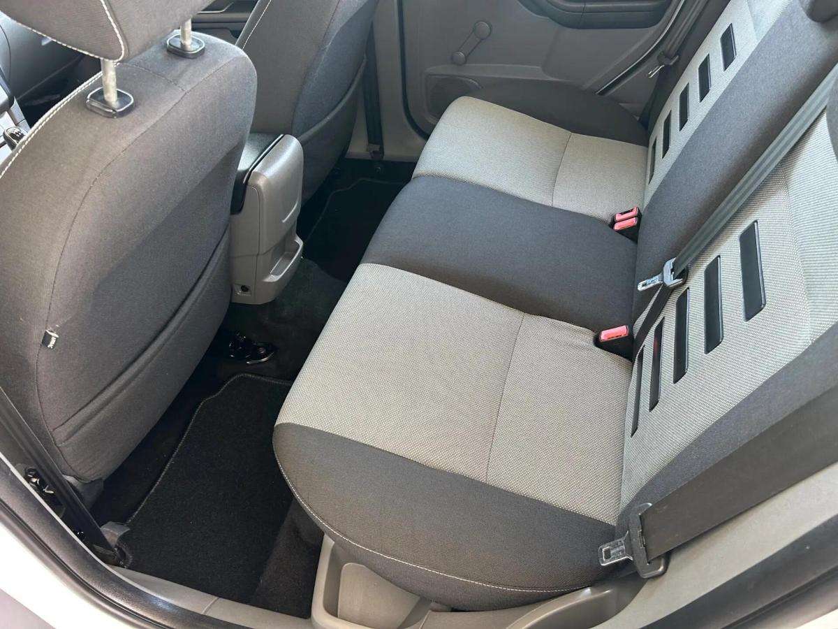 ford-focus-sw-2010-diesel-1560cc