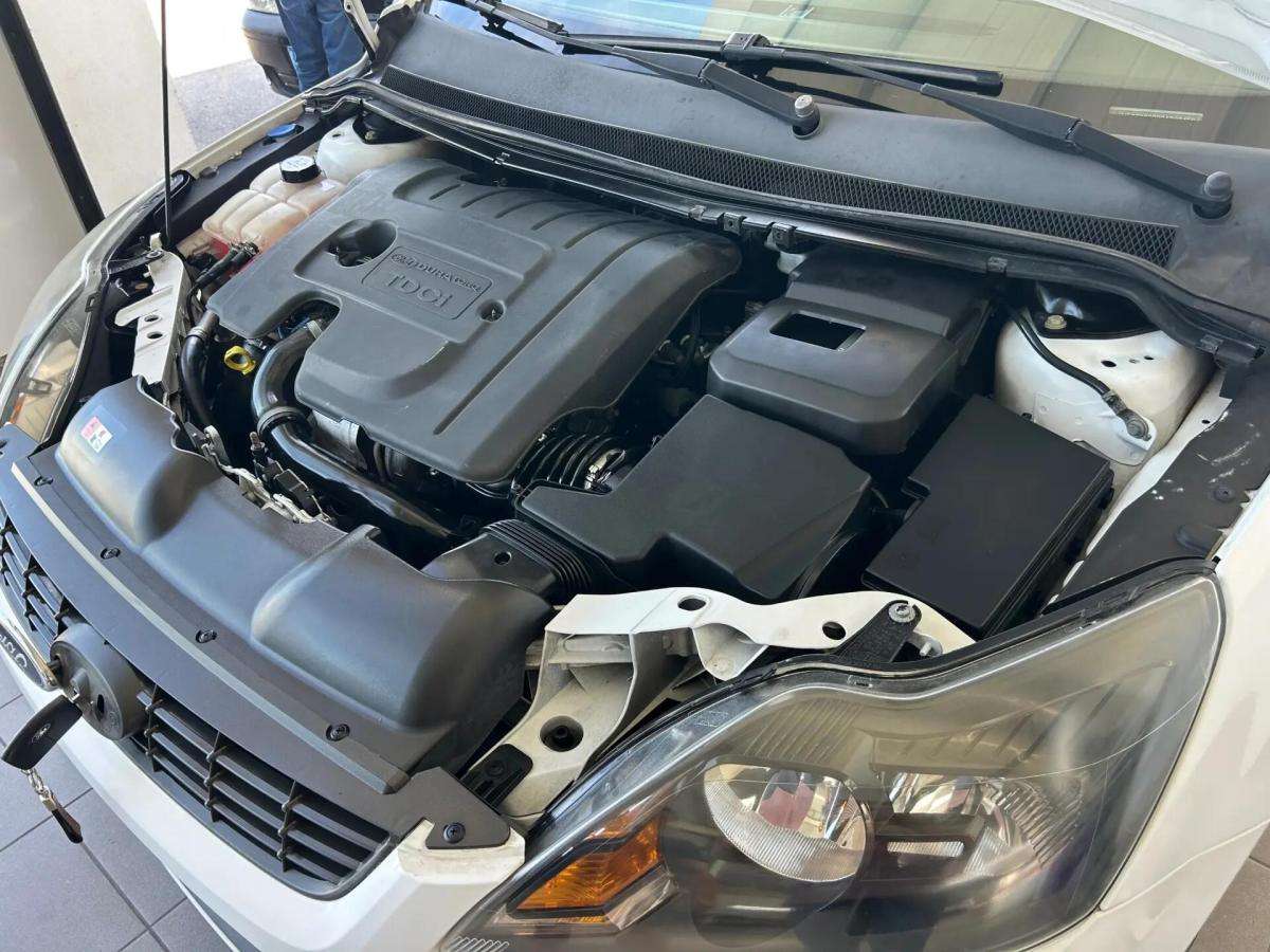 ford-focus-sw-2010-diesel-1560cc