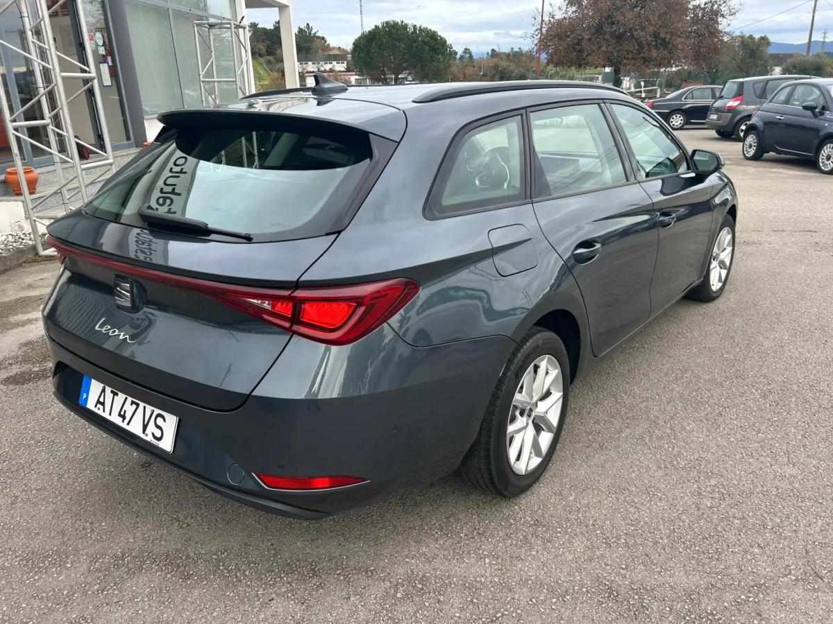 seat-leon-st-2022-gasolina-999cc