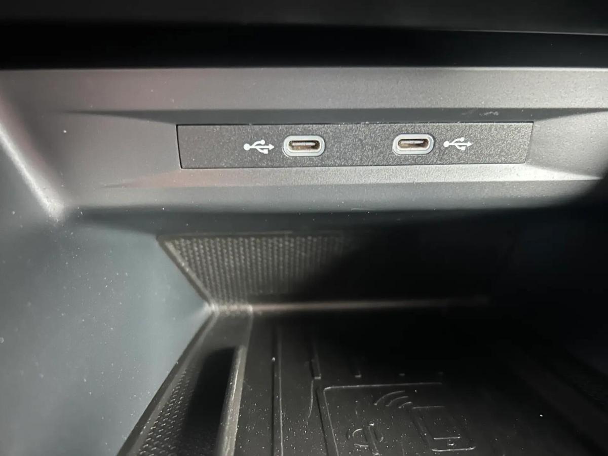seat-leon-st-2022-gasolina-999cc