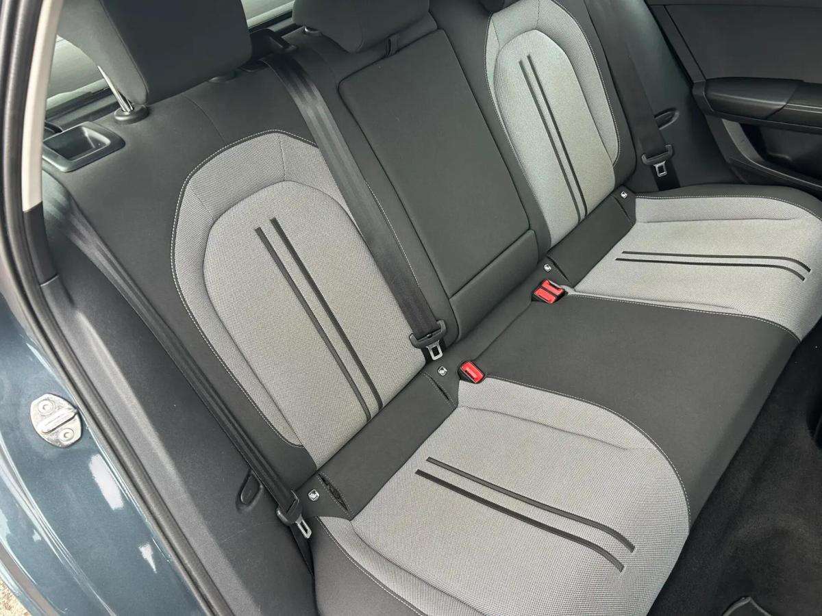 seat-leon-st-2022-gasolina-999cc