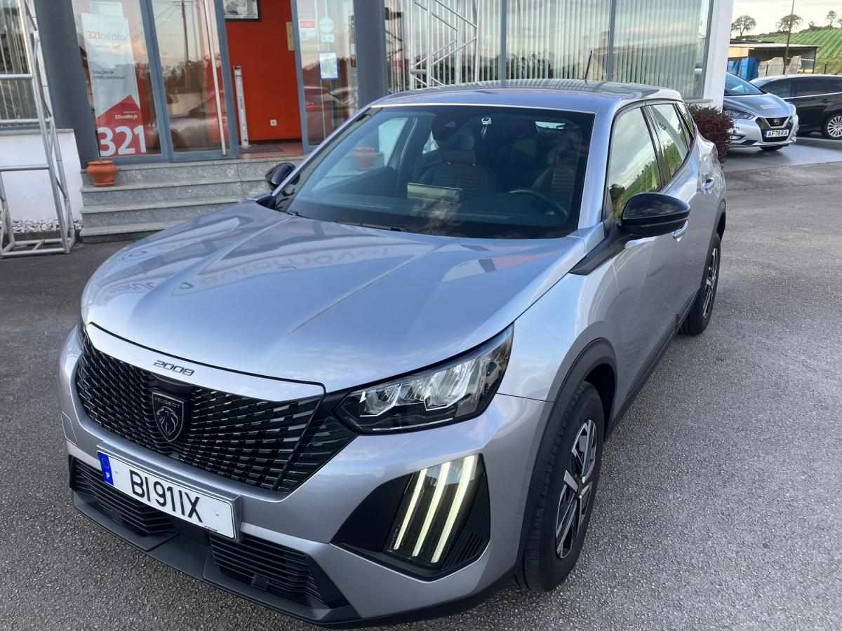 peugeot-2008-2024-gasolina-1199cc