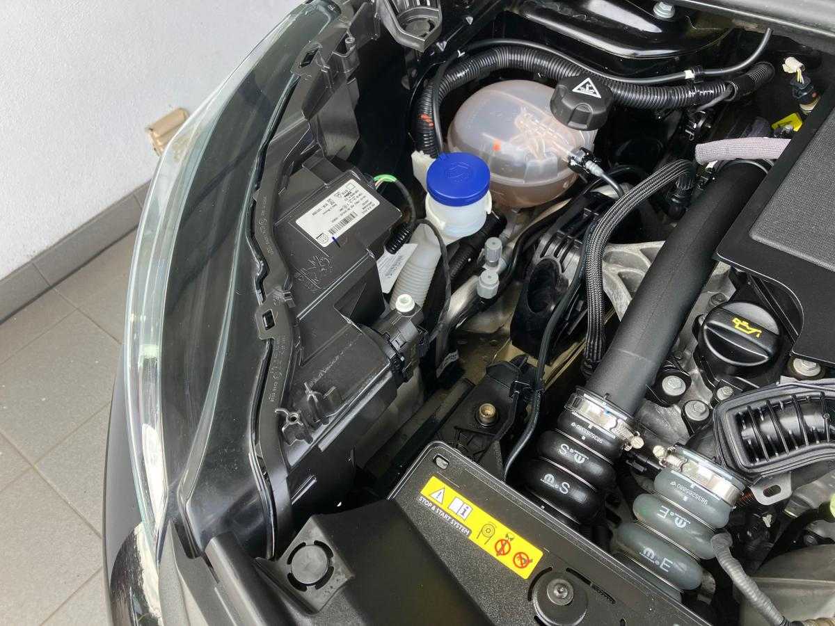 peugeot-2008-2024-gasolina-1199cc