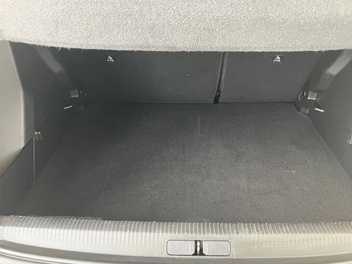 peugeot-2008-2024-gasolina-1199cc
