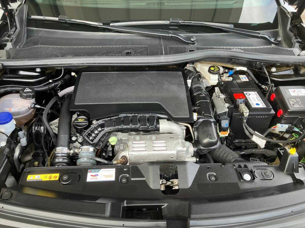 peugeot-2008-2024-gasolina-1199cc