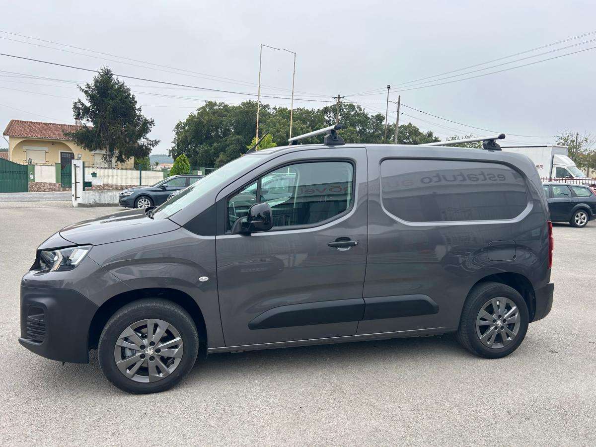 peugeot-partner-2023-diesel-1460cc