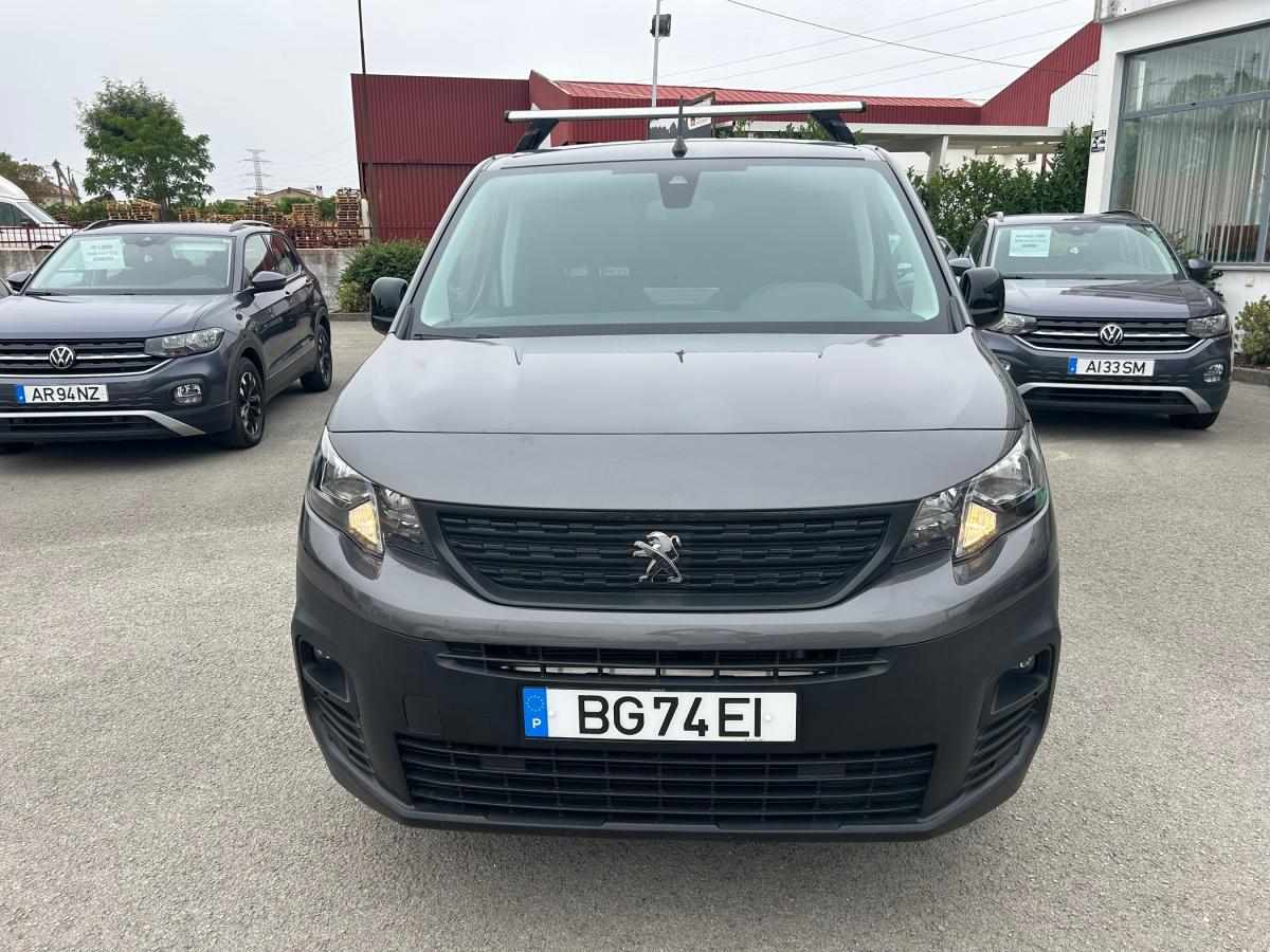 peugeot-partner-2023-diesel-1460cc
