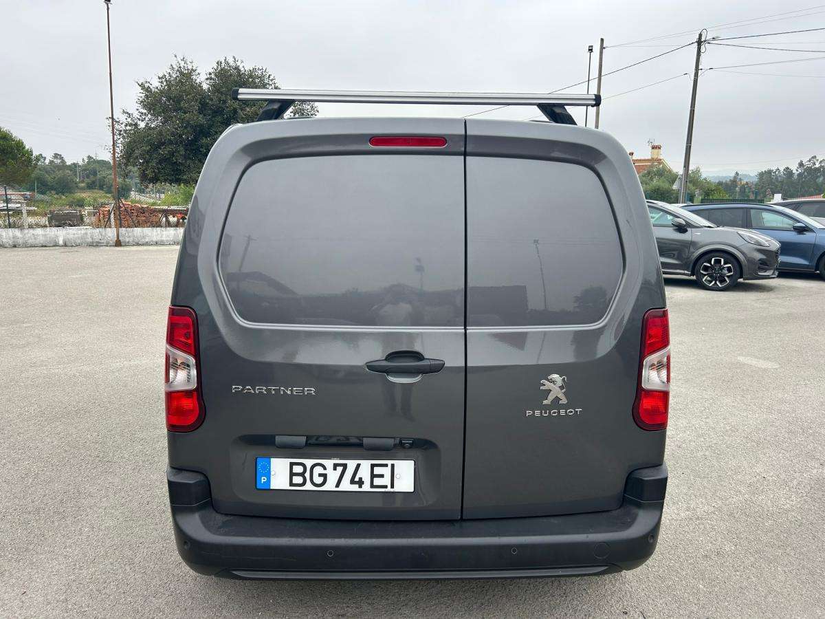 peugeot-partner-2023-diesel-1460cc