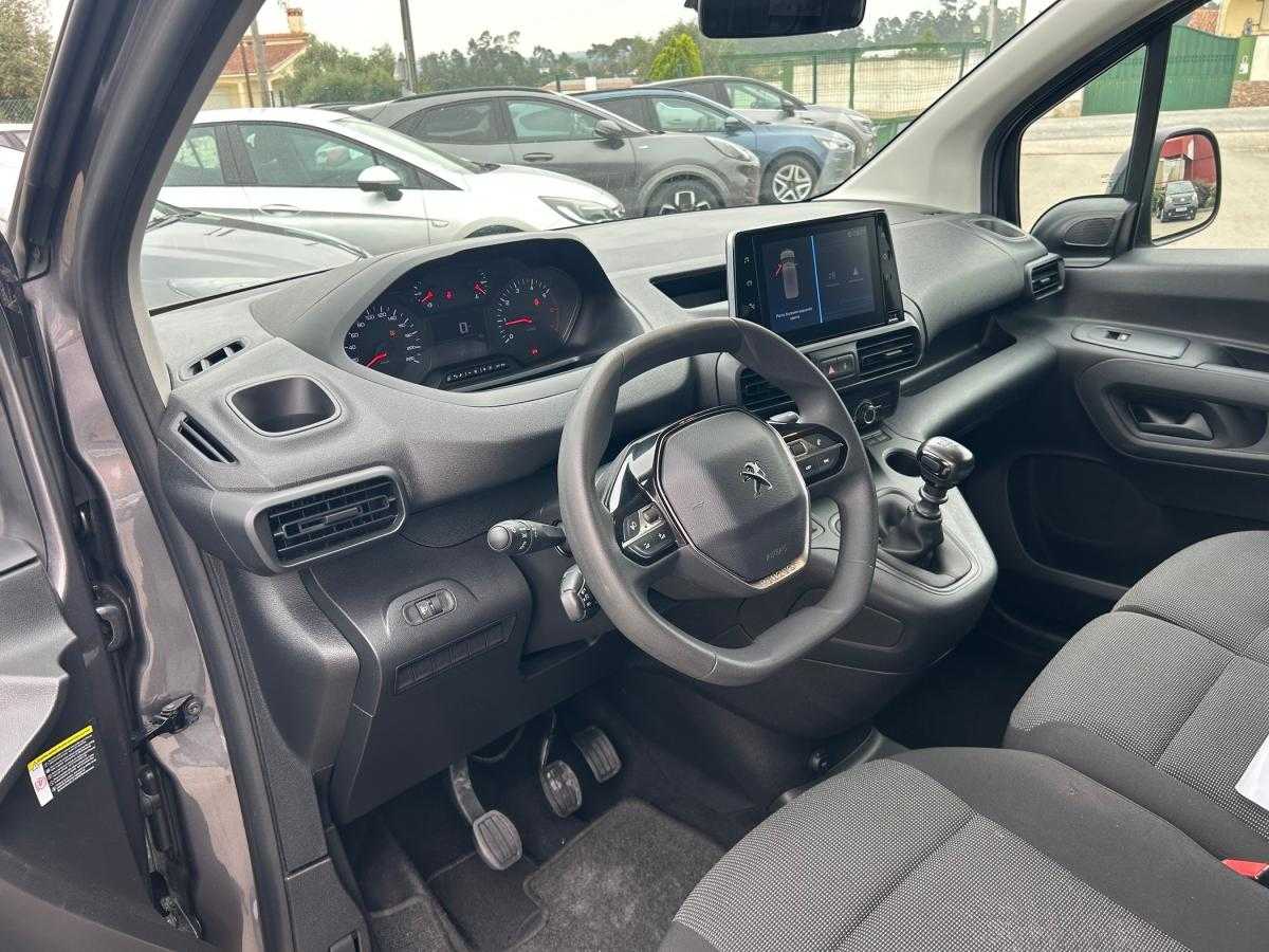 peugeot-partner-2023-diesel-1460cc