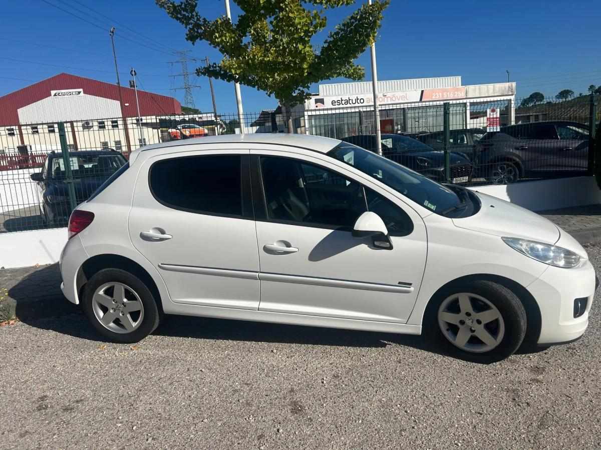 peugeot-207-2012-gasolina-1360cc