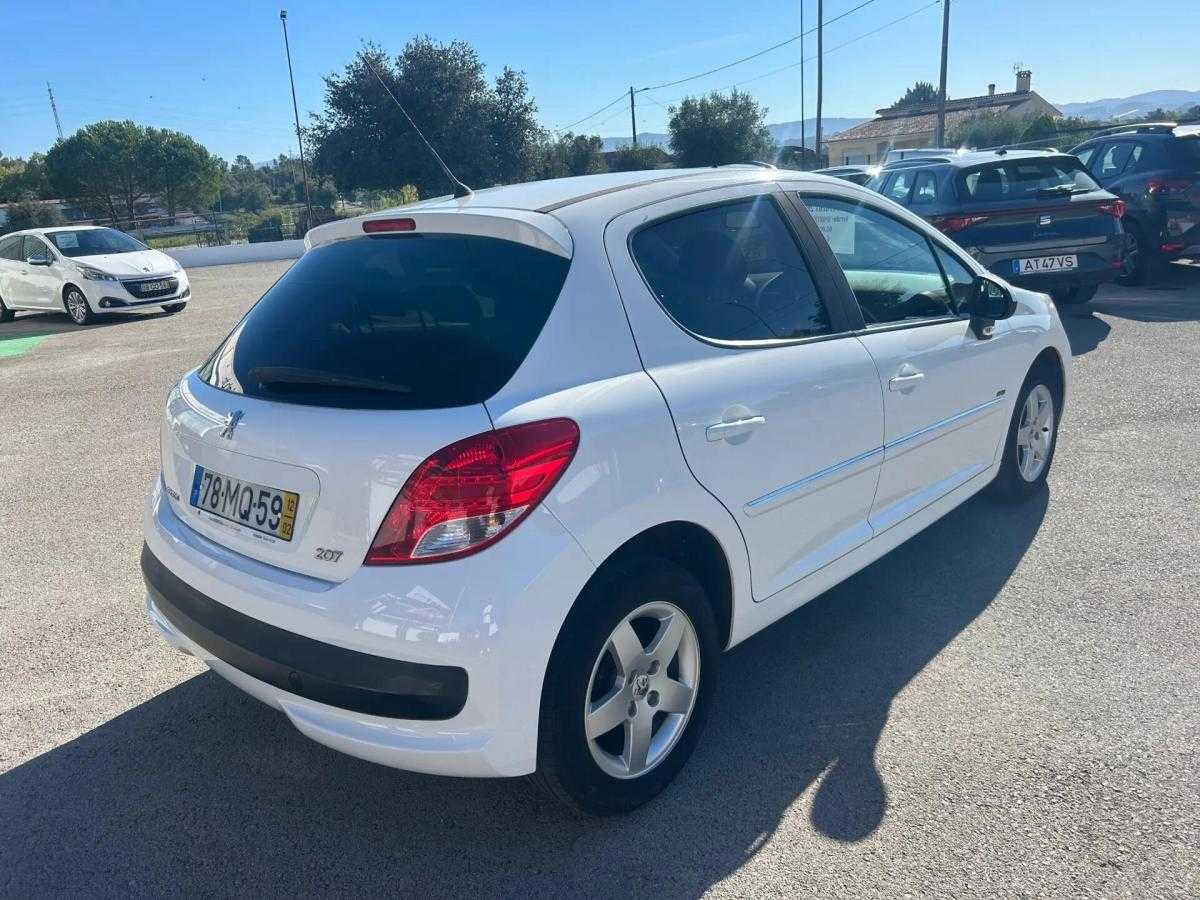 peugeot-207-2012-gasolina-1360cc