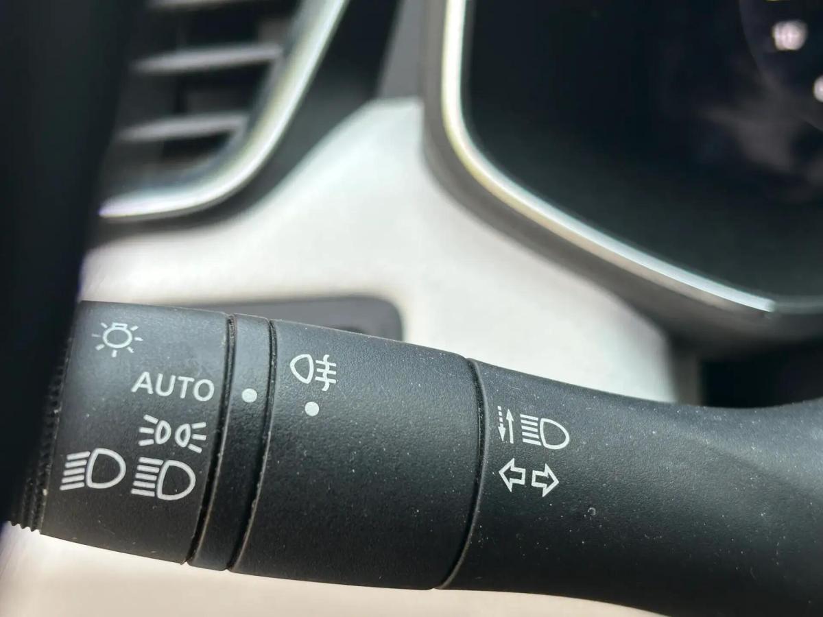 renault-clio-2023-gasolina-999cc