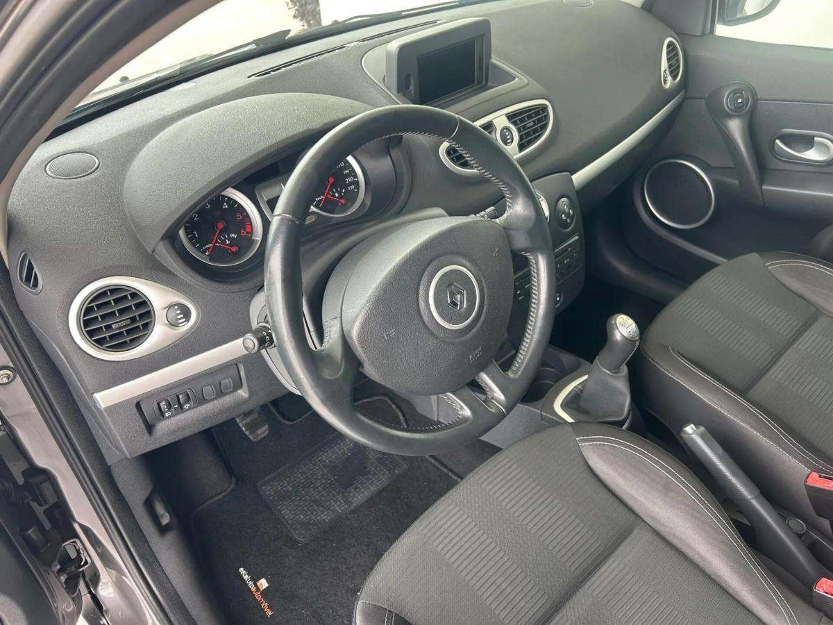 renault-clio-2011-diesel-1461cc