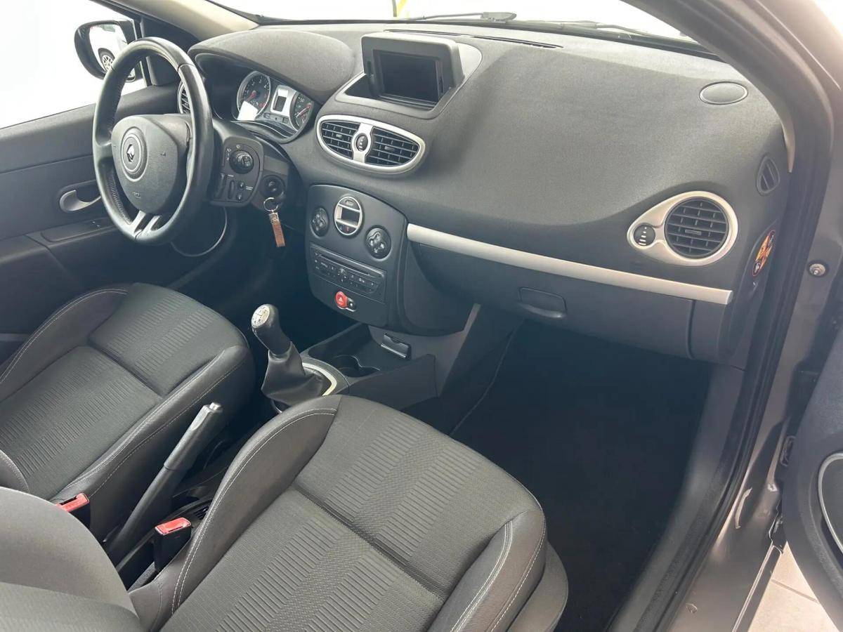 renault-clio-2011-diesel-1461cc
