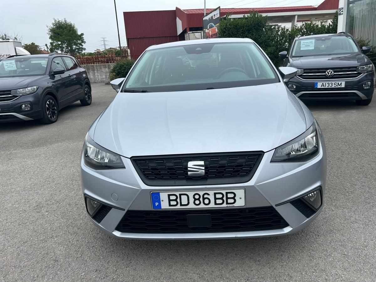 seat-ibiza-2023-gasolina-999cc