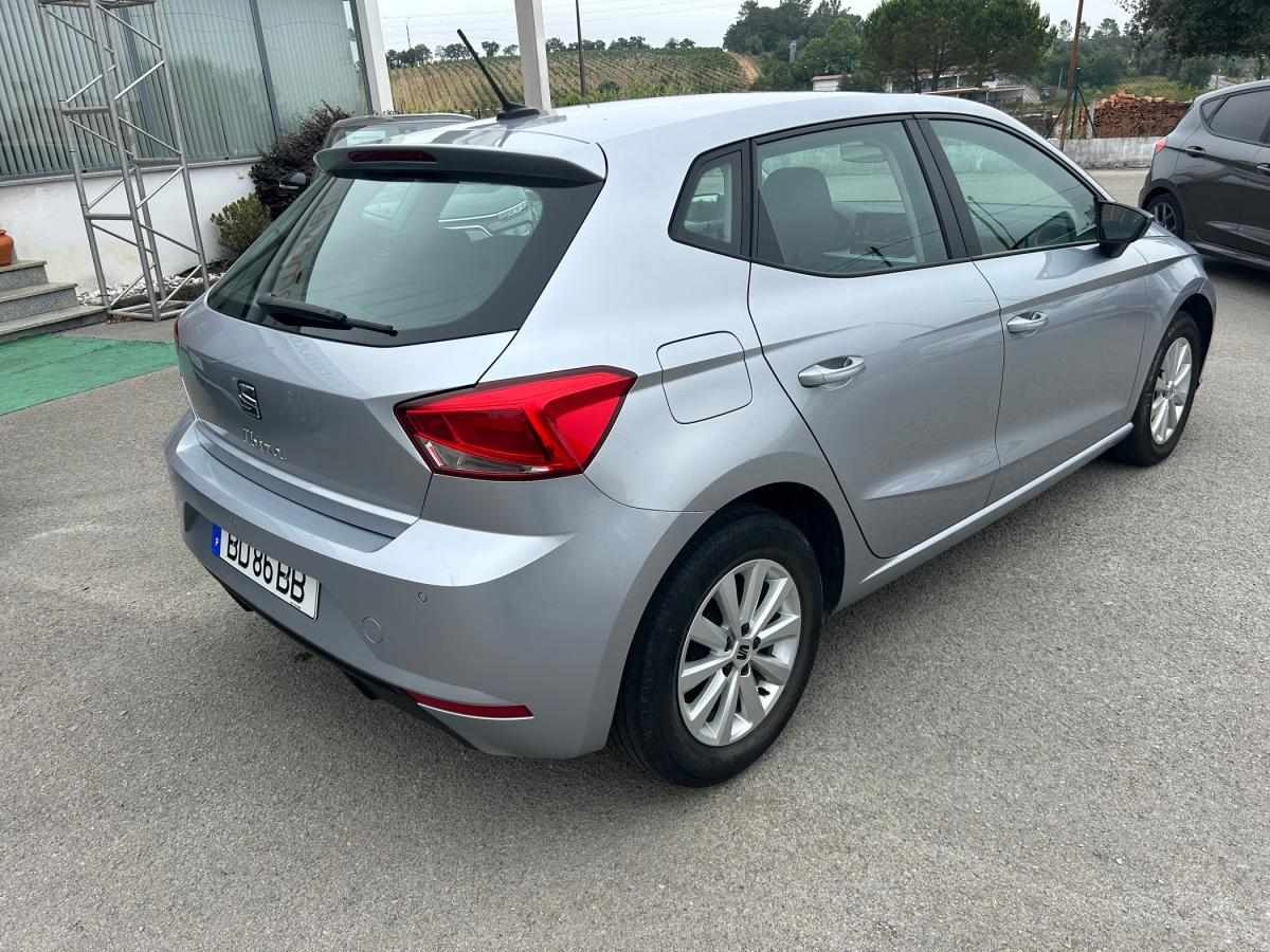 seat-ibiza-2023-gasolina-999cc