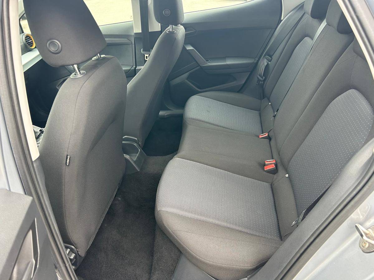 seat-ibiza-2023-gasolina-999cc