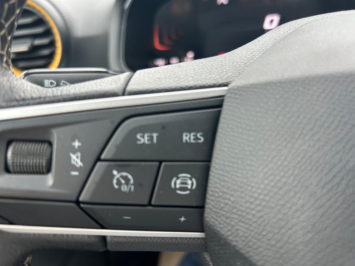 seat-ibiza-2023-gasolina-999cc