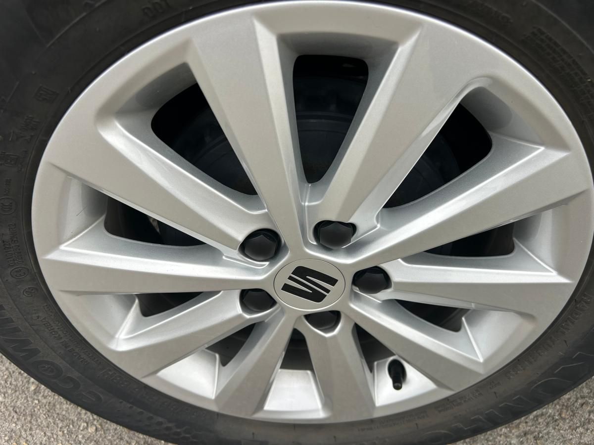 seat-ibiza-2023-gasolina-999cc