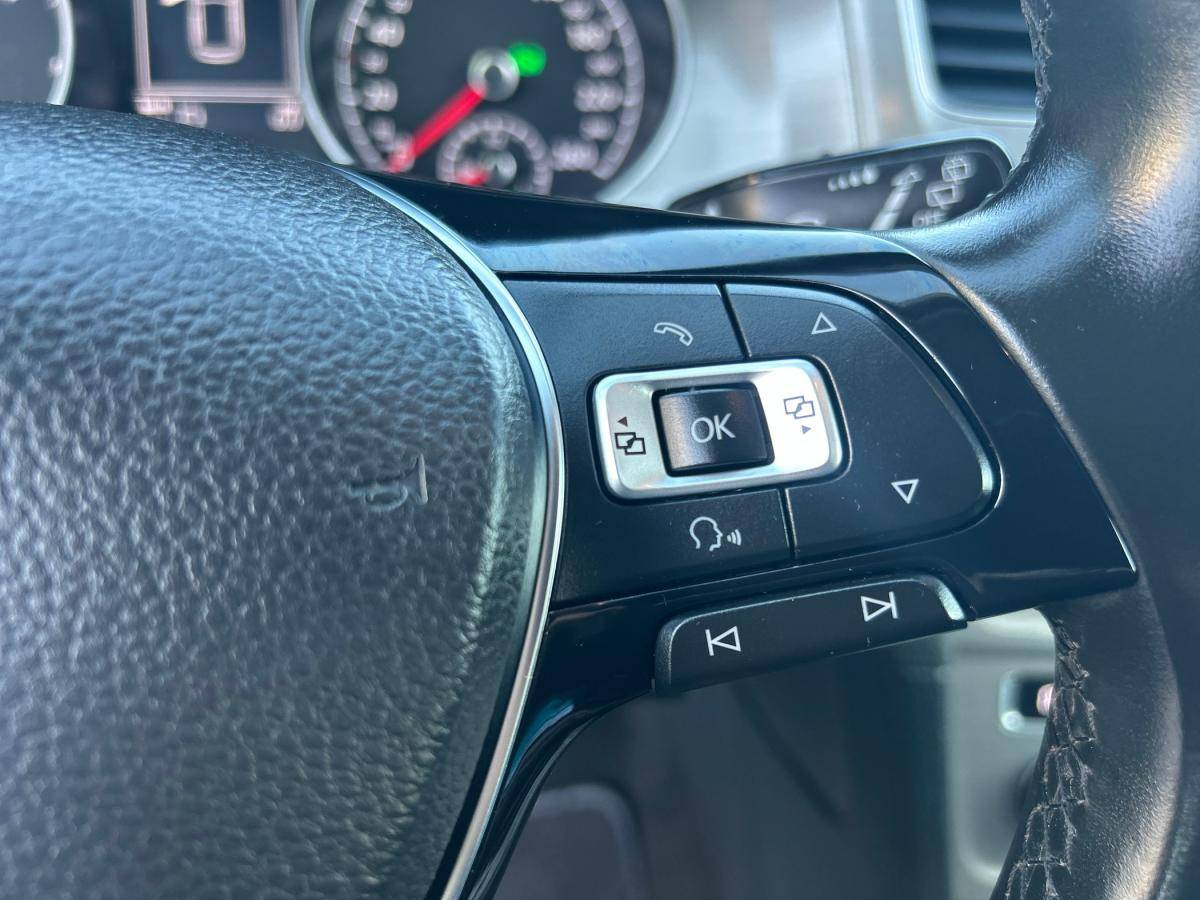 volkswagen-golf-2015-diesel-1598cc