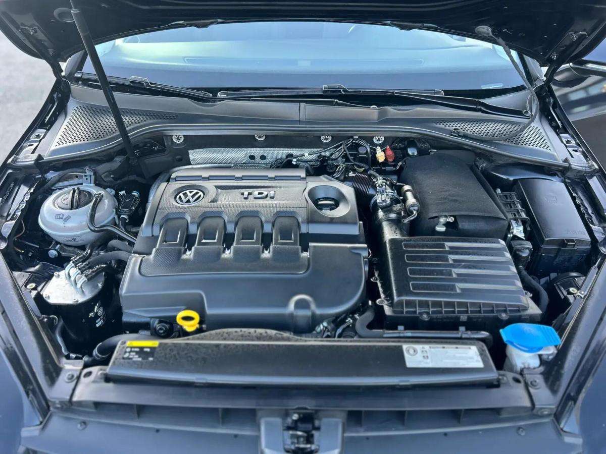 volkswagen-golf-2015-diesel-1598cc