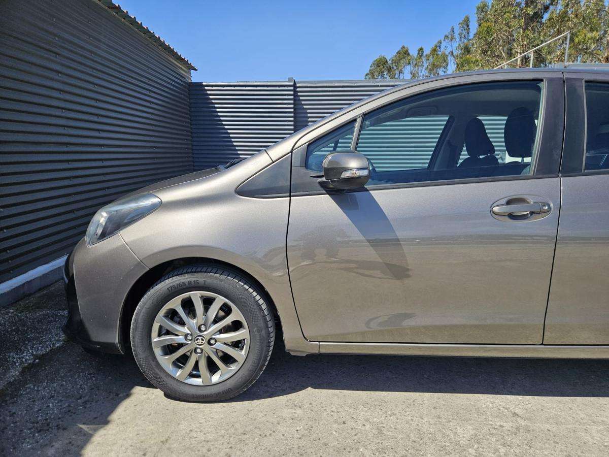 toyota-yaris-2016-gasolina-998cc