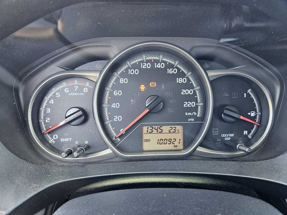 toyota-yaris-2016-gasolina-998cc