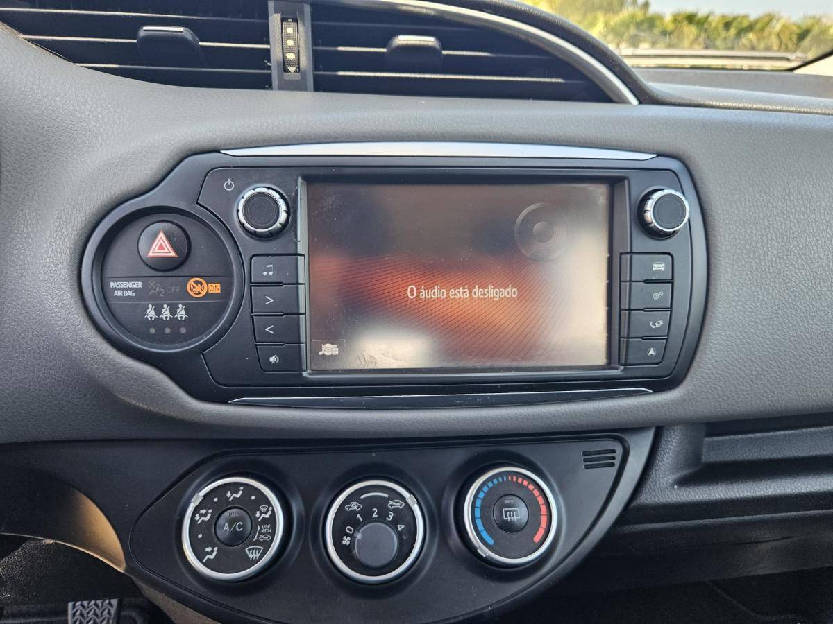 toyota-yaris-2016-gasolina-998cc