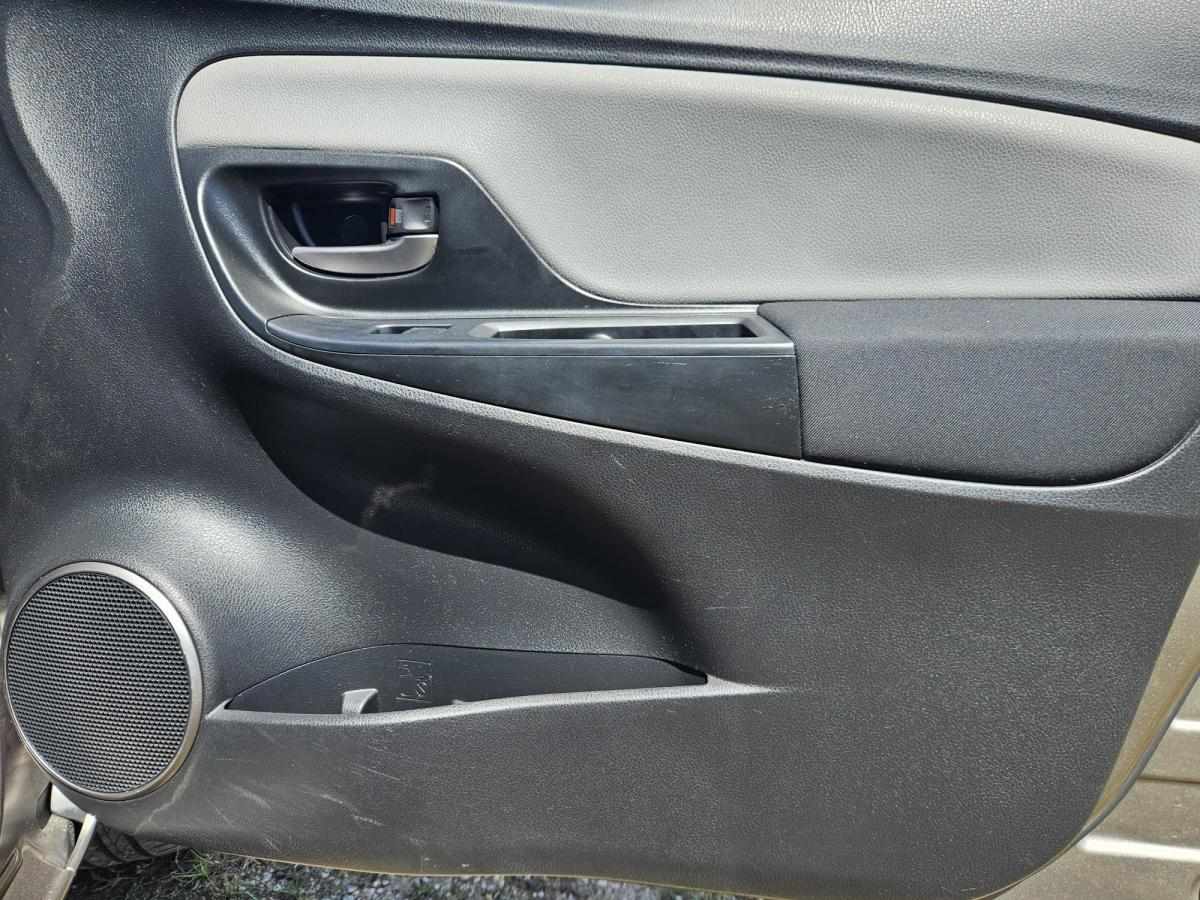 toyota-yaris-2016-gasolina-998cc