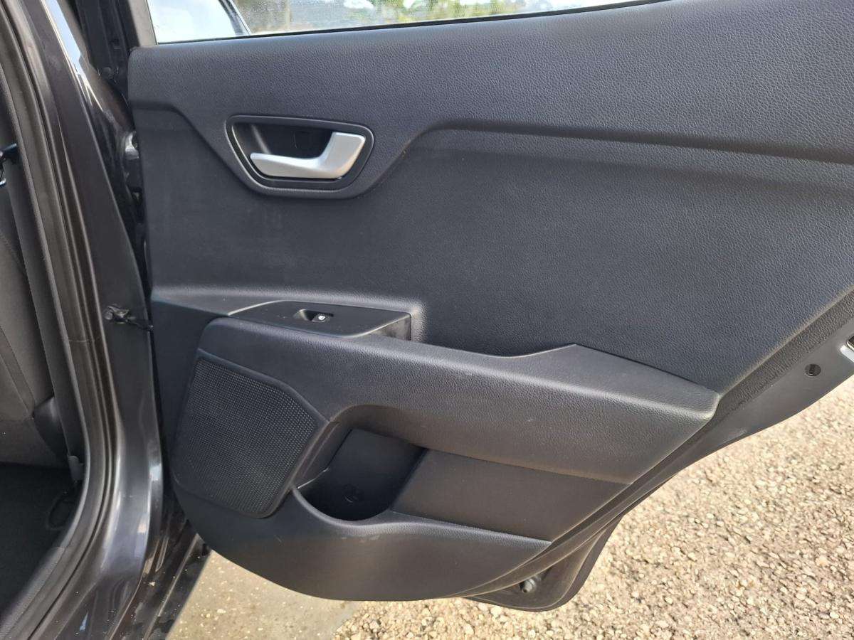 kia-stonic-2019-gasolina-998cc