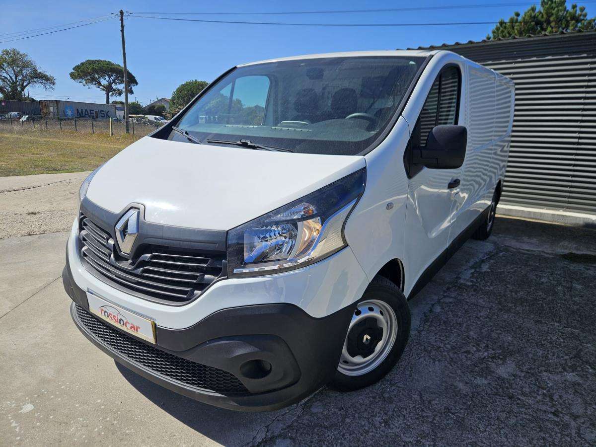 renault-trafic-2019-diesel-1598cc
