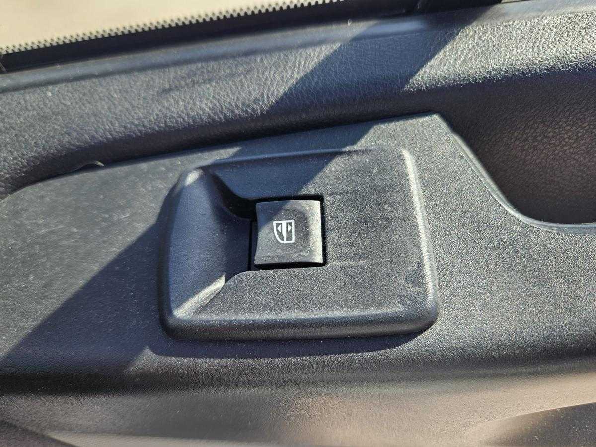renault-trafic-2019-diesel-1598cc