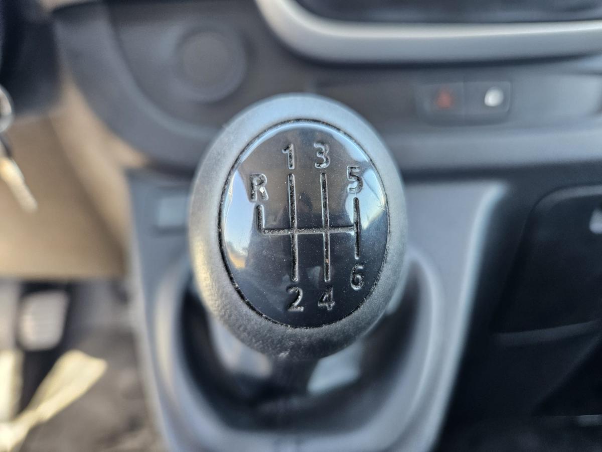 renault-trafic-2019-diesel-1598cc