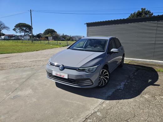 volkswagen-golf-2023-gasolina-999cc