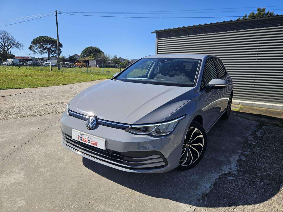 volkswagen-golf-2023-gasolina-999cc