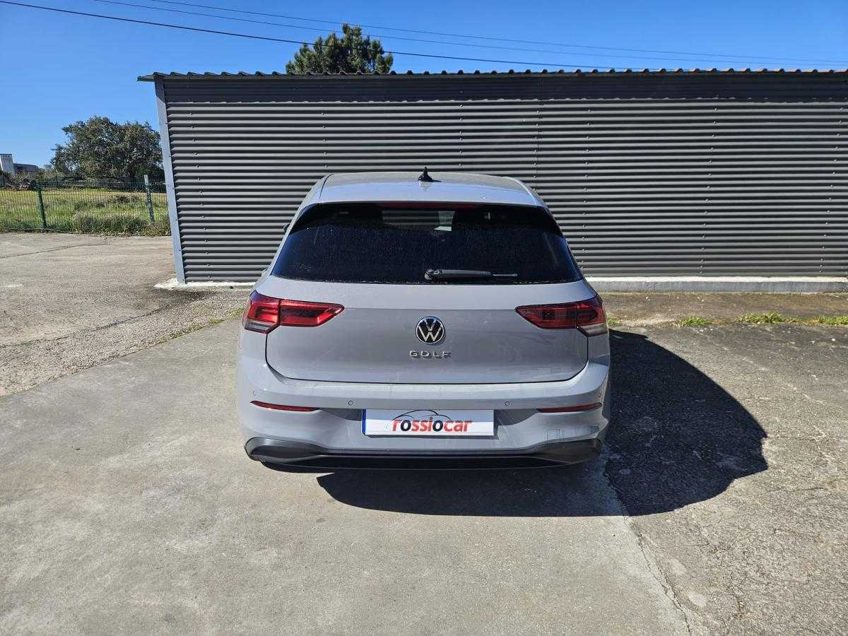 volkswagen-golf-2023-gasolina-999cc