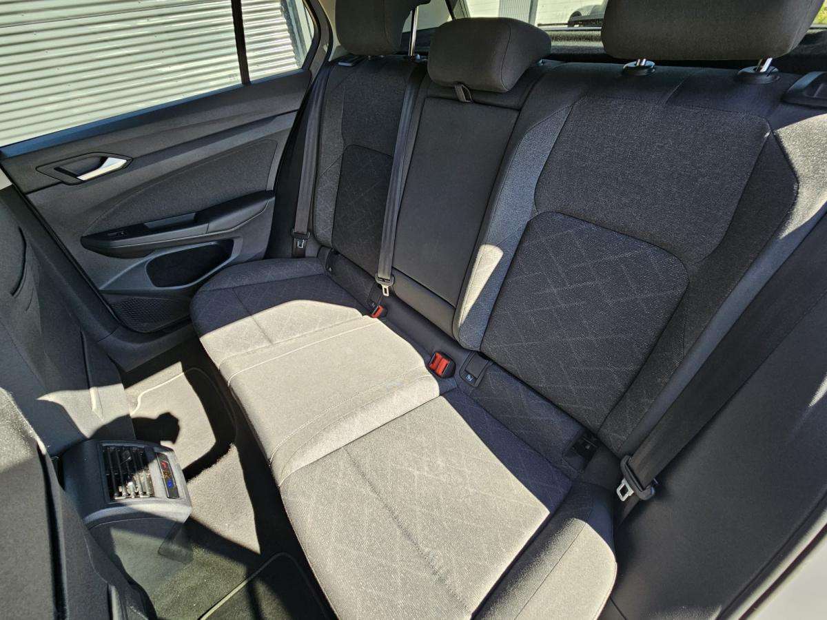volkswagen-golf-2023-gasolina-999cc
